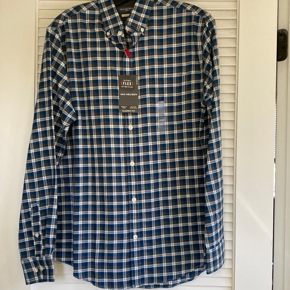 Van Heusen Men’s Plaid Dress Shirt, small
